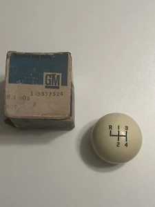 1964 1965 1966 1967 CHEVROLET CHEVELLE IMPALA NOVA NOS 4 SPEED SHIFTER BALL GM - Picture 1 of 9