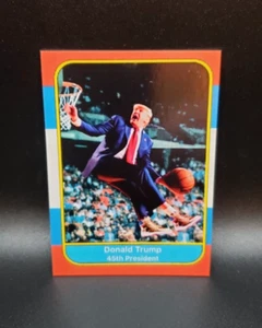 Tarjeta de baloncesto President Donald Trump personalizada '86 estilo Fleer retro novedad EE. UU. - Imagen 1 de 2