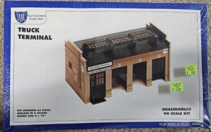 IHC HO LKW TERMINAL PLASTIK MODELLBAUSATZ # 7758 NEUWERTIG EINGESCHWEISST VERSIEGELT - Bild 1 von 6