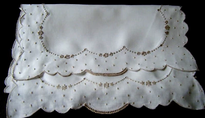 Antique20s Runner hand Appenzell embroidery w beautiful festooned hem on linen - Image 1 of 4