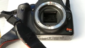Canon EOS Digital Rebel T1i Camera W/ Lens Battery and SD card - Picture 1 of 8