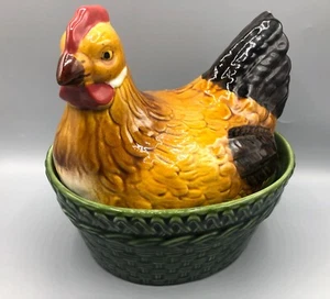 Vintage Olfaire Majolica Hen on Basket Soup Tureen – Portugal Pottery - Picture 1 of 16
