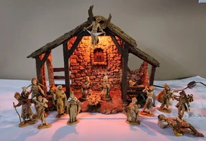 Fontanini Heirloom Roman Lighted Nativity Set 70s &80's Christmas w Figures VTG - Picture 1 of 24