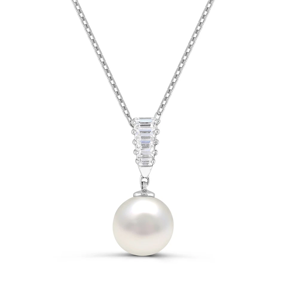 Colgante de plata de ley de perlas cultivadas de agua dulce y zafiro blanco creado en laboratorio Foto 1 de 1