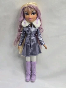 Bratz Doll Yasmin Platinum Shimmer Doll Rare - Imagen 1 de 13