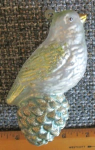 VINTAGE GLAS FINK AUF GLAS KIEFERNZAPFEN WEIHNACHTSSCHMUCK Made in TN USA - Bild 1 von 4