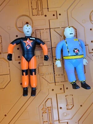 Increíble figura de acción de maniquíes de prueba de choque Pro-Tek Slick Sparetire Bendables Foto 1 de 2