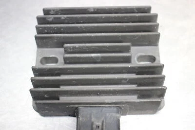 06-07 Yamaha YZF R6 R6R Rectifier Voltage Regulator Foto 1 de 4
