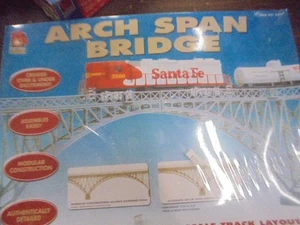 Arch Span bridge Life-Like Bridge Set HO scale new - Picture 1 of 1