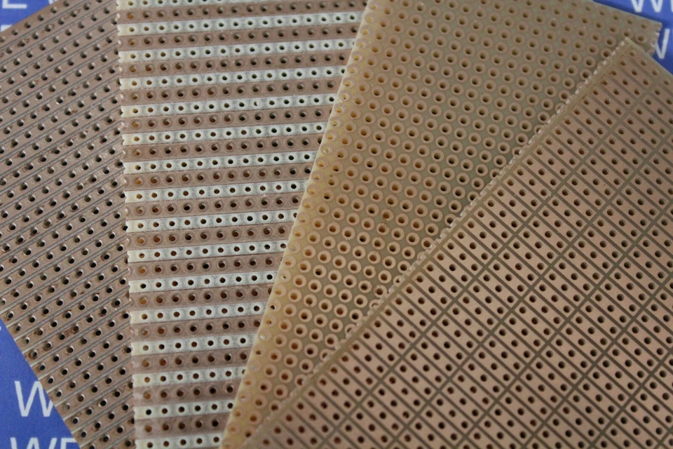 Leiterplatte Platine 100x50mm Streifen, Punkte, Lochraster (50x100mm) - Bild 1 von 1