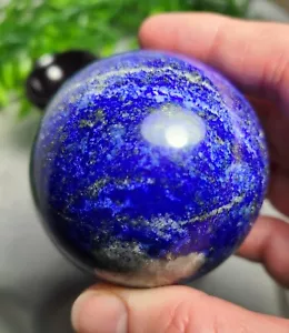 Großer 2,5" 365g 64mm Geniune A++ Lapislazuli mit Pyrit Kugel Schnitzerei - Bild 1 von 15