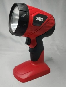 Skil 18 V kabellose Taschenlampe Arbeitsleuchte 2897 bloßes Werkzeug nur rot kein Akku - Bild 1 von 7