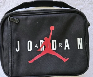 Sammlerstück Air Jordan Brotdose Tasche Thermo Innen Hartschale schwarz - Bild 1 von 6