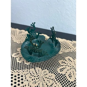Metal Verde - Portavelas Rana - con 3 ranas - en lirio - algo de desgaste 7" - Imagen 1 de 7