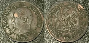 Napoleone III - Due Centesimi Testa Nuda 1857 D Piccolo Leone D! F.107 / 48 - Foto 1 di 1