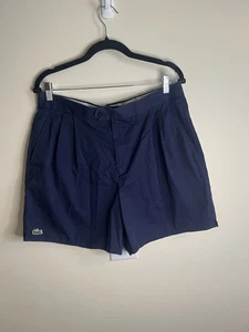 Lacoste Vintage Herren dunkelblau Tennis Shorts Logo Taille Größe 32 in gutem Zustand - Bild 1 von 5
