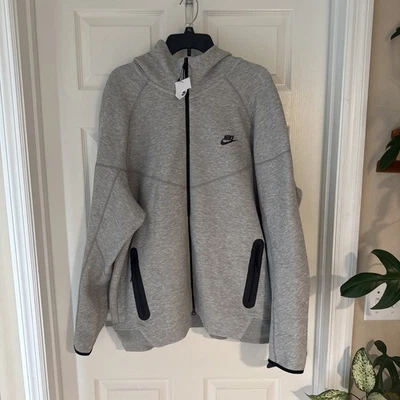 Nike Sportswear Tech Fleece Full-Zip Hoodie Heather Grey 2XL FB7921-063 - Image 1 of 4