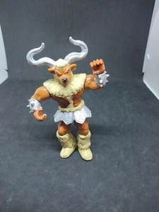 Mighty Morphin' Power Rangers Slash and Block Minotaur 5.5" Figure 1994 Bandai - Picture 1 of 5