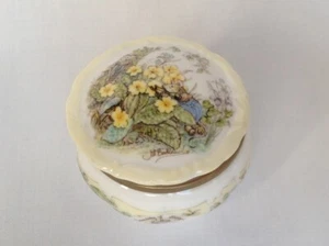 Royal Doulton Brambly Hedge Spring Pill Box Hinged - Picture 1 of 4