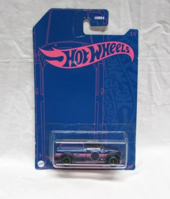 1967 Austin Mini Van Hot Wheels Pearl & Chrome Diecast Vehicle 1:64 by Mattel - Image 1 of 4