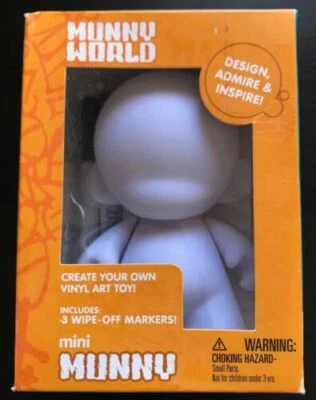 Kidrobot Munnyworld Mini Munny Vinyl Figure With Wipe-off Markers Box is damaged - Image 1 of 4