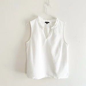 Rails Christy Top in White Gauzy Organic Cotton Size Medium - Picture 1 of 13