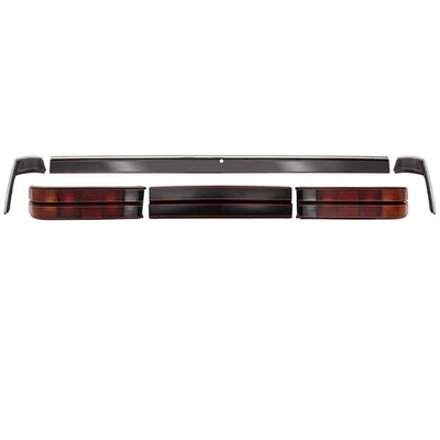 Tail Light & Extension Kit for Holden Commodore VK Calais inc Moulds - Image 1 of 4