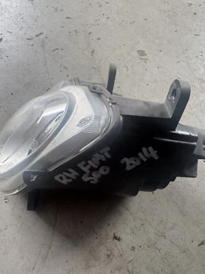 Fiat 500 Pop 2014 Lower Fog light RH (driver Side) - image 1 of 4