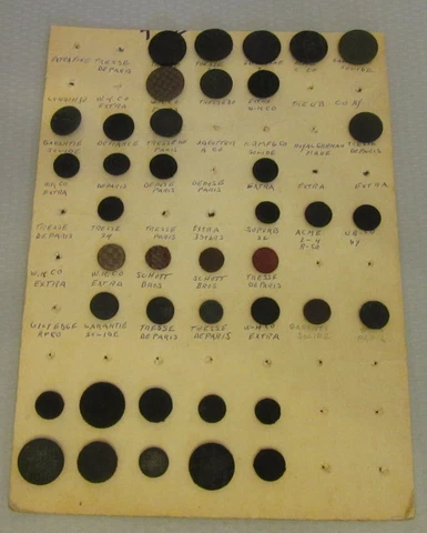 antique PASSEMENTERIE BUTTON CARD collector display backstamps Schott Tresse 40P Cover