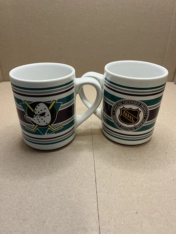 Vintage Anaheim Mighty Ducks Coffee Mug Official License NHL Product 1993/1994 Cover