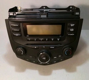 03-07 Honda Accord Dash Radio AM-FM-CD & Temperature Control 39050-SDA-A010-M1 - Bild 1 von 12