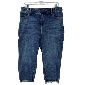 Chicos Women's Girlfriend Jeans US Size 10 Blue Perfect Stretch Slim Leg Ankle - Picture 1 of 9