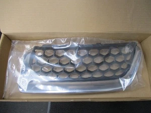 NOS Mopar 2004-2006 Dodge Stratus Complete Radiator Grille Set of 4  #04805900AB - Picture 1 of 18