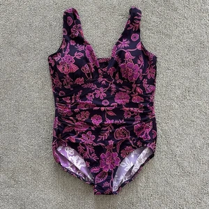 Lands' End SlenderSuit Grecian Low Leg One Piece Badeanzug Gr. 16 - Bild 1 von 5