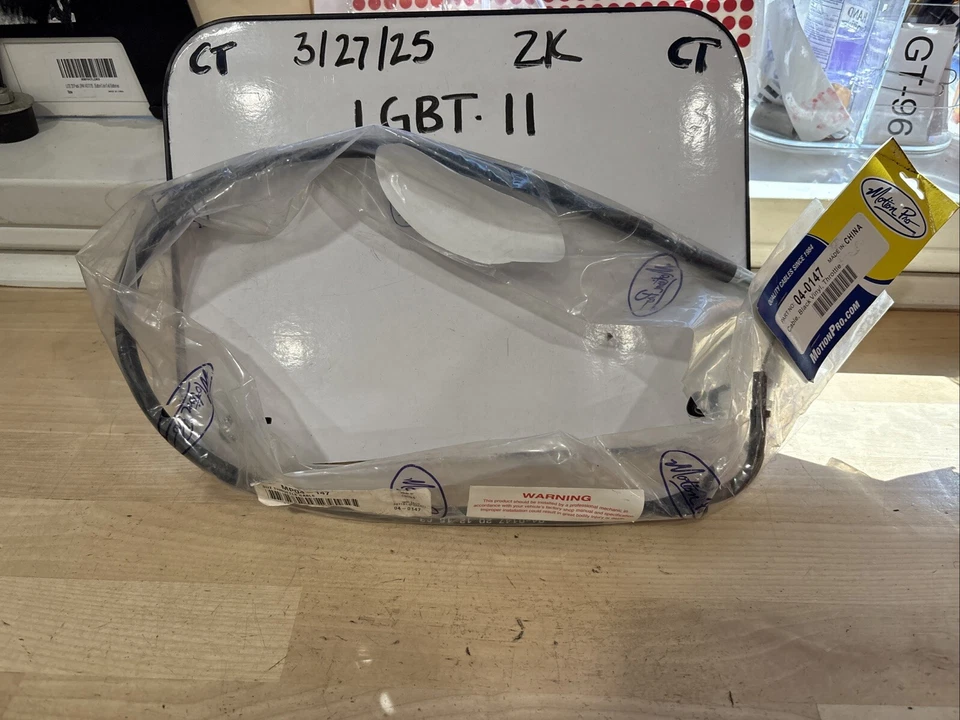 Motion Pro Black Vinyl Throttle Cable 04-0147 (MP04-147) for Suzuki - Image 1 of 2