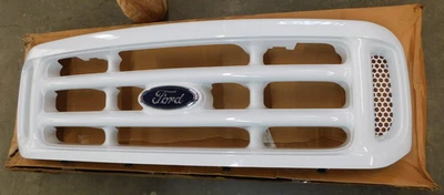 Nuevo de Lote Original Ford 1999 2004 F250 F350 Super Duty Camión Rejilla 2000 2001 2002 2003 Foto 1 de 4