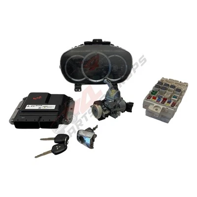 2011 Mitsubishi L200 Trojan 4D56T ECU & Lockset 2010-2012 - Image 1 of 4