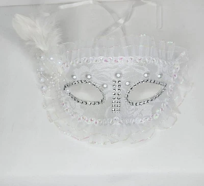 Women's Beautiful White Masquerade Ball Mask One Size - Image 1 of 3