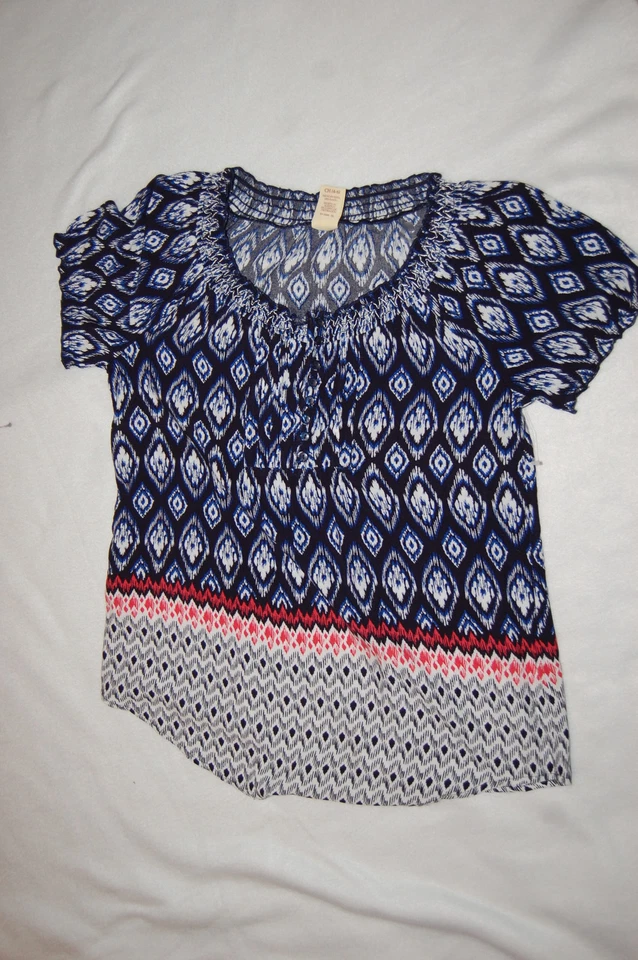 Womens Blouse BLUE WHITE DIAMOND PRINT S/S PEASANT SHIRT Smocked Neckline S 4-6 - Image 1 of 1