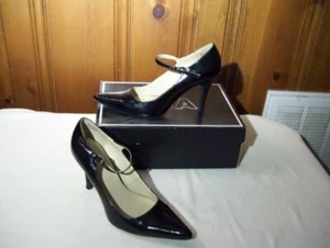 Tacones negros MIA Francine... talla 8M - Imagen 1 de 4