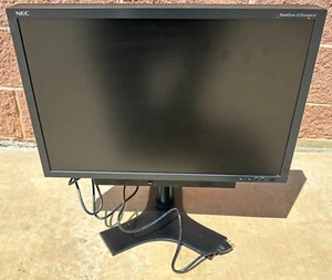 NEC MultiSync LCD2690WUXi2 26" Widescreen LCD Monitor With Sound Bar 90! Works! - Picture 1 of 19