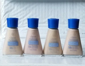 PACK OF 2 - Covergirl Clean Liquid Makeup Foundation (Choose Shade) - Picture 1 of 8