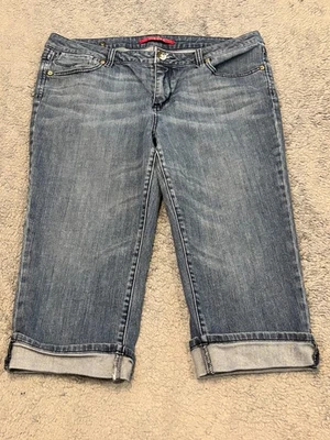 Vigoss Jeans Women's 13 Capri Cropped Medium Wash Blue Denim Casual Summer - Image 1 of 4