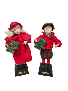 Vintage Holiday Creations 16" Holiday Figure Bambole Ragazzo e Ragazza Musical Works - Foto 1 di 8