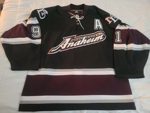 Koho Authentic rare vintage alt Jersey Anaheim Ducks Sergei Fedorov 52 6100 MIC Cover
