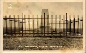 Vintage RPPC Postkarte Custer Schlachtfeld Little Bighorn Monument Crow Agency MT - Bild 1 von 3
