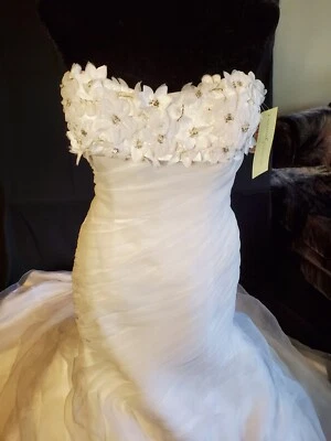 Vestido de novia David Galina Signature con etiquetas talla 8 Foto 1 de 4