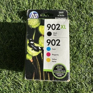 Cartucce inchiostro originali HP 902XL nero e 902 colori nuove con scatola scadenza maggio 2020 - Foto 1 di 6