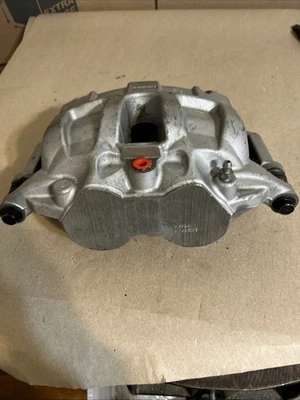 22-23 Jeep Grand Cherokee WL Driver Left Front Caliper 68531140AA BRF 2696920 - Image 1 of 4