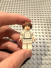 Lego Star Wars Minifigure Princess Leia White Dress 10188 10179 10198 - SW0175b
